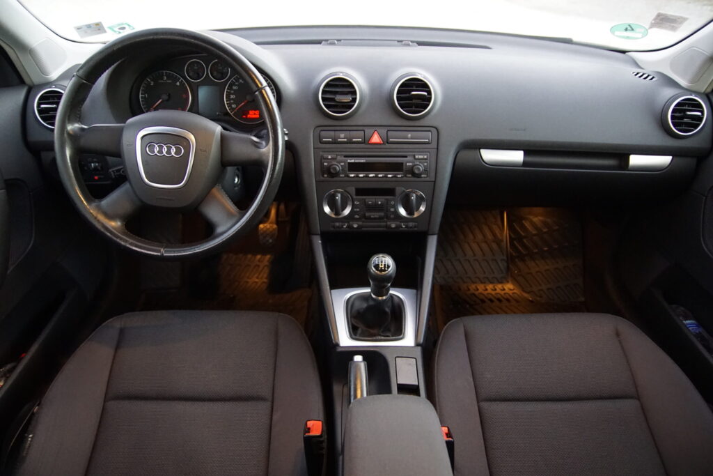 Audi A3 Sportback - 27