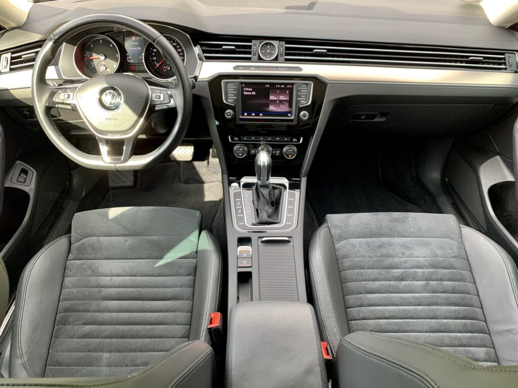 VW Passat 2.0 TDI * 190PS * Германия * Highline * Сервизна История - 17