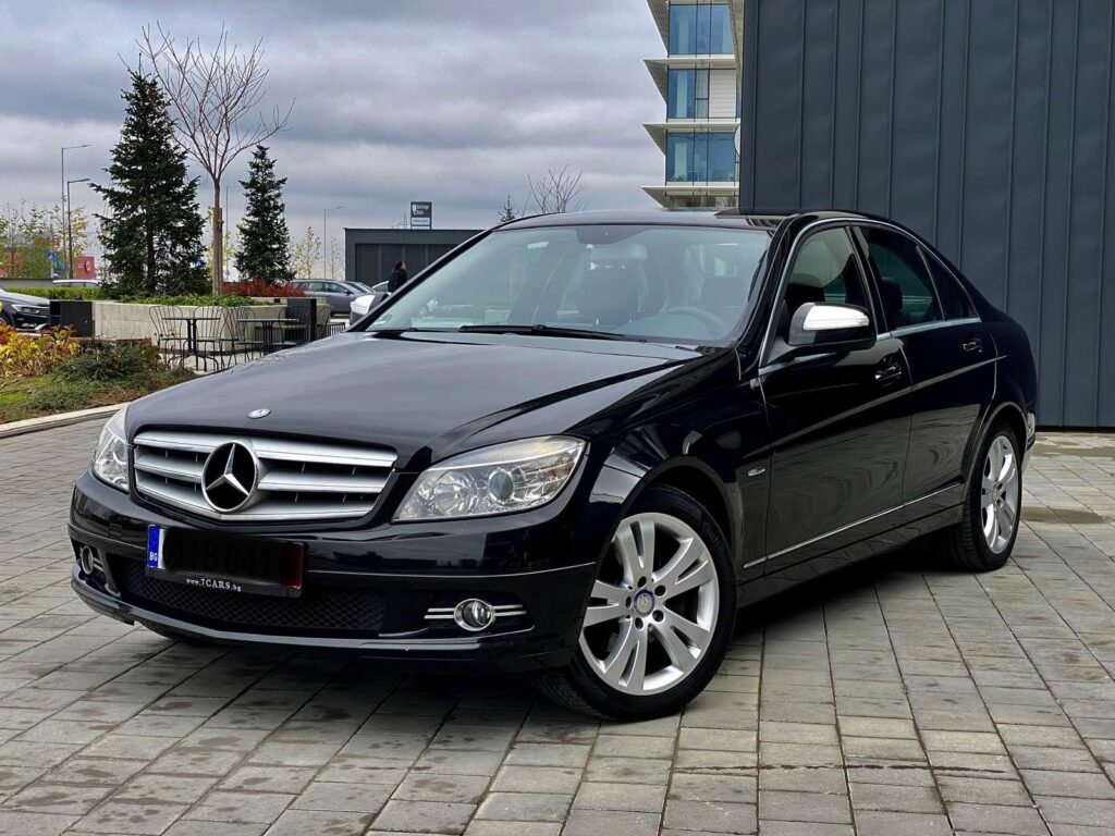Mercedes-Benz C 220 CDi Avantgarde Германия Сервизна История - 1
