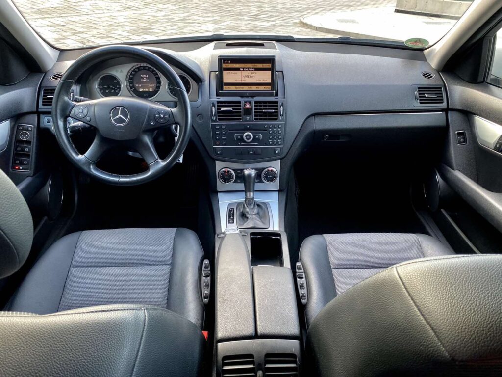 Mercedes-Benz C 220 CDi Avantgarde Германия Сервизна История - 67