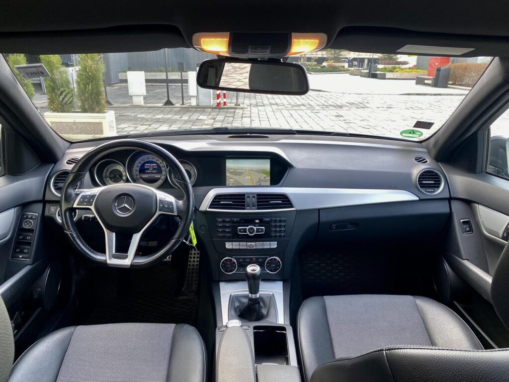 Mercedes-Benz C 200 CDI 2.2 Avantgarde AMG Сервизна История - 6