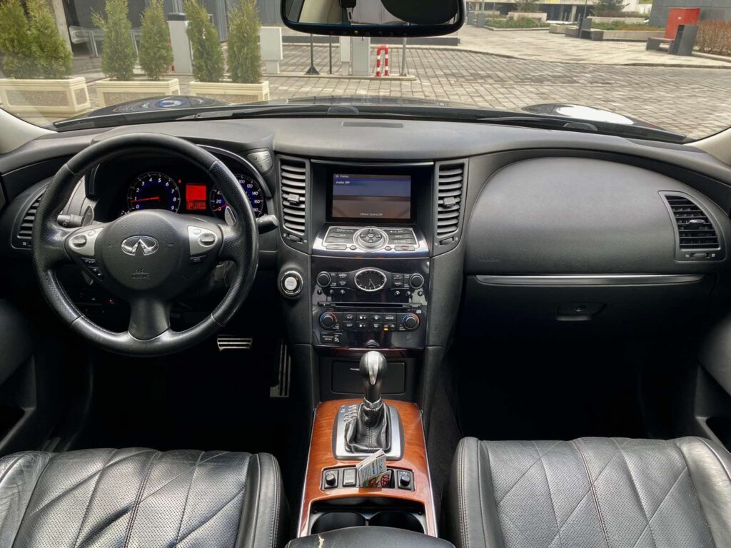 Infiniti Fx 35 Газ * КАСКО * ТОП - 45