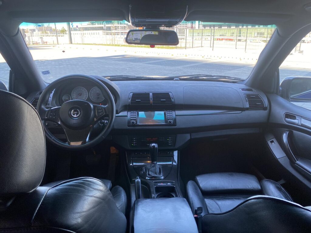 BMW X5 4.8is M Sport Панорама ТОП - 10