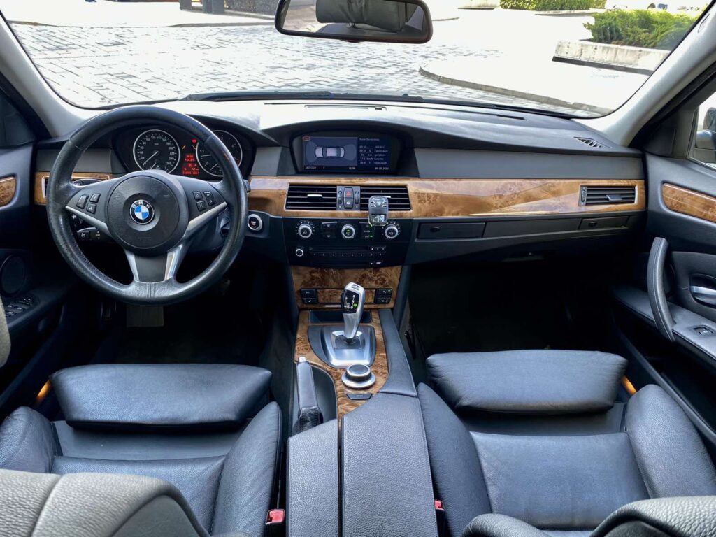 BMW 530 D ФЕЙСЛИФТ ЛЕЙН АСИСТ ГЕРМАНИЯ СЕРВИЗНА ИСТОРИЯ - 4