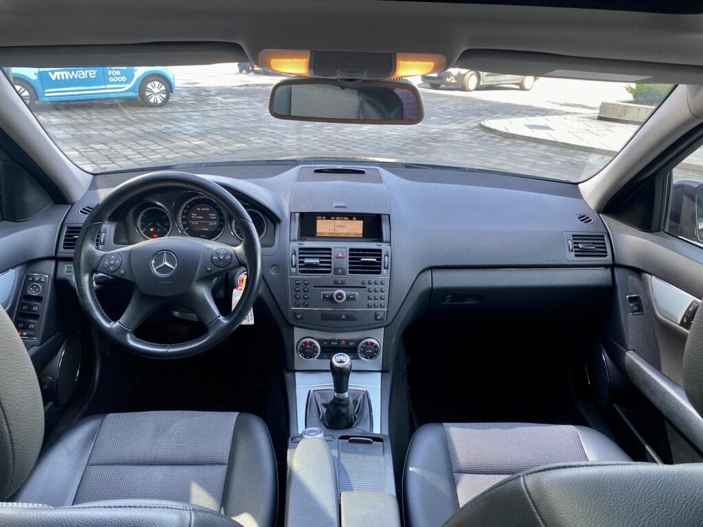Mercedes-Benz C 200 CDi Avantgarde Германия Сервизна История - 10