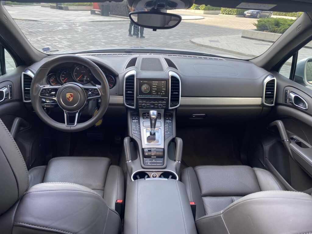 Porsche Cayenne 3.0 DIESEL PANORAMA TOP - 8
