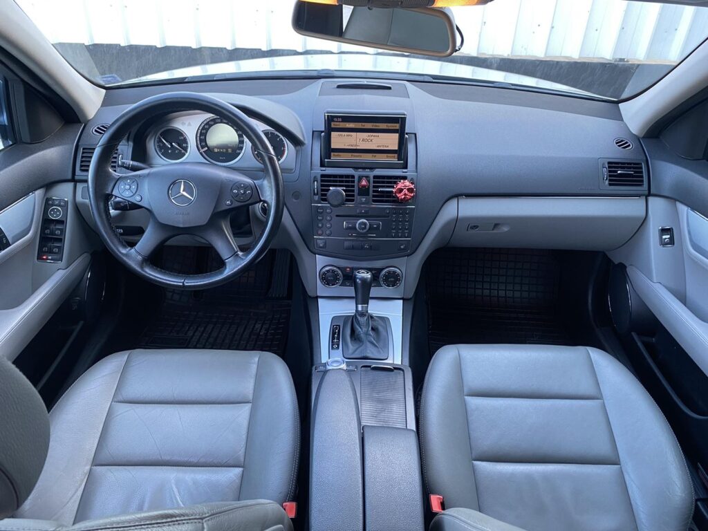 Mercedes-Benz C 320 CDI T Avantgard Камера - 13