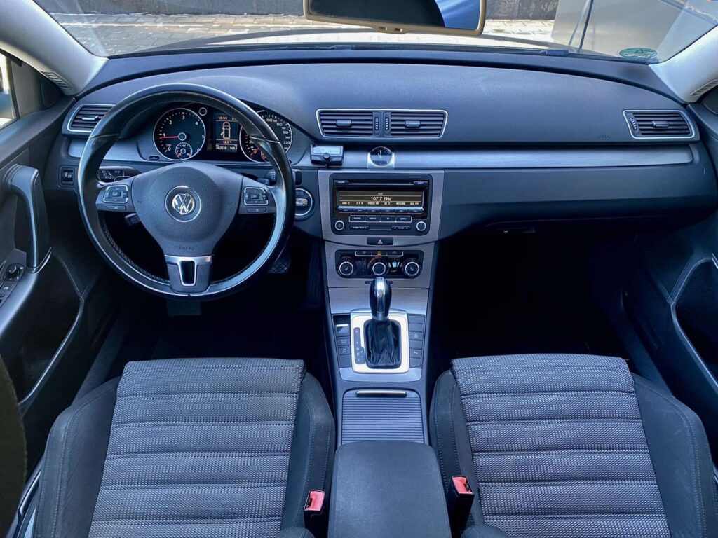 VW Passat 2.0 TDI Германия 170кс СЕРВИЗНА ИСТОРИЯ - 15