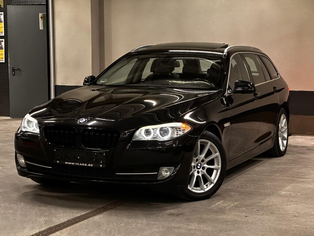 BMW 530 xDrive * panorama * 1 собственик * сервизна история - 14