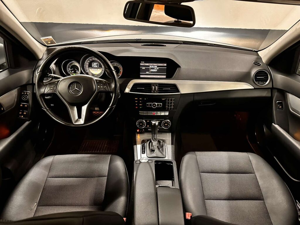 Mercedes-Benz C 250 CDI 4MATIC ФЕЙСЛИФТ Avantgarde AMG ОПТИКА - 9