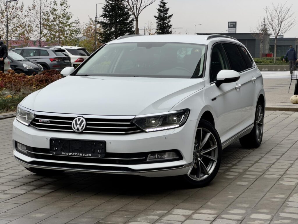 VW Passat 2.0 TDi 4motion HIGHLINE KEYLESS - 11