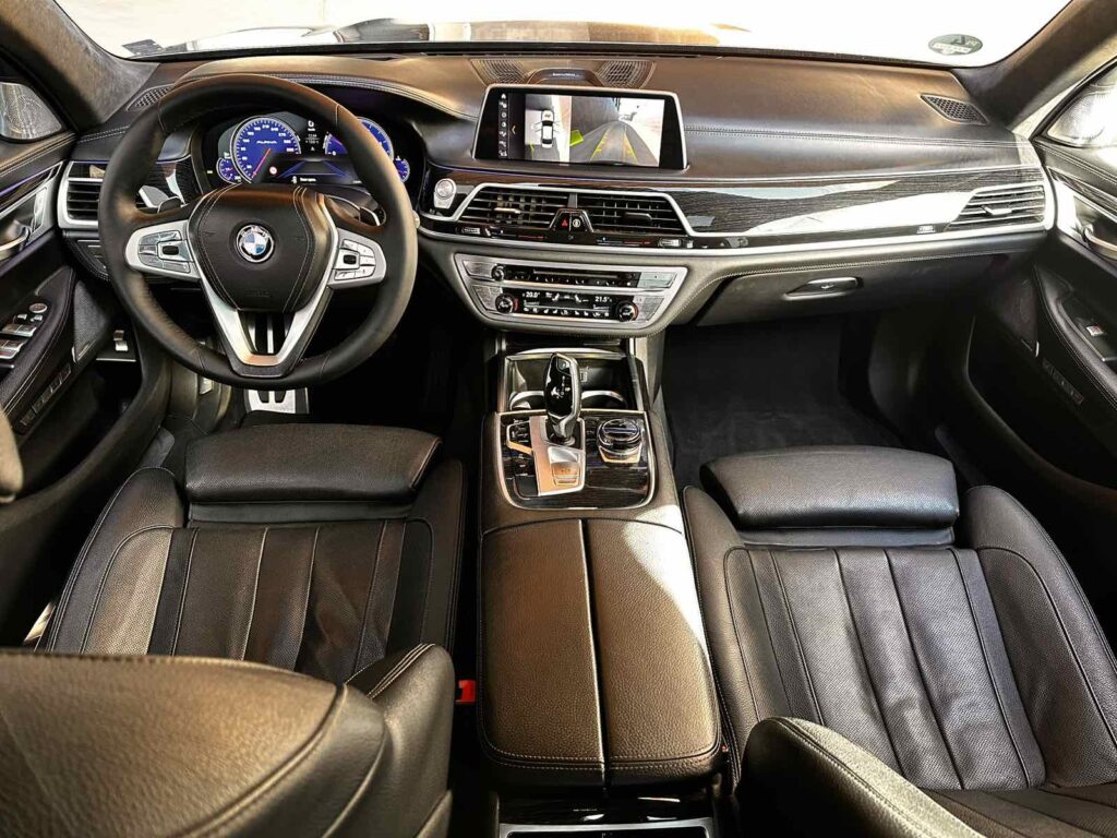 BMW 740 xDrive G11 М-пакет най-високо ниво на оборудване - 8