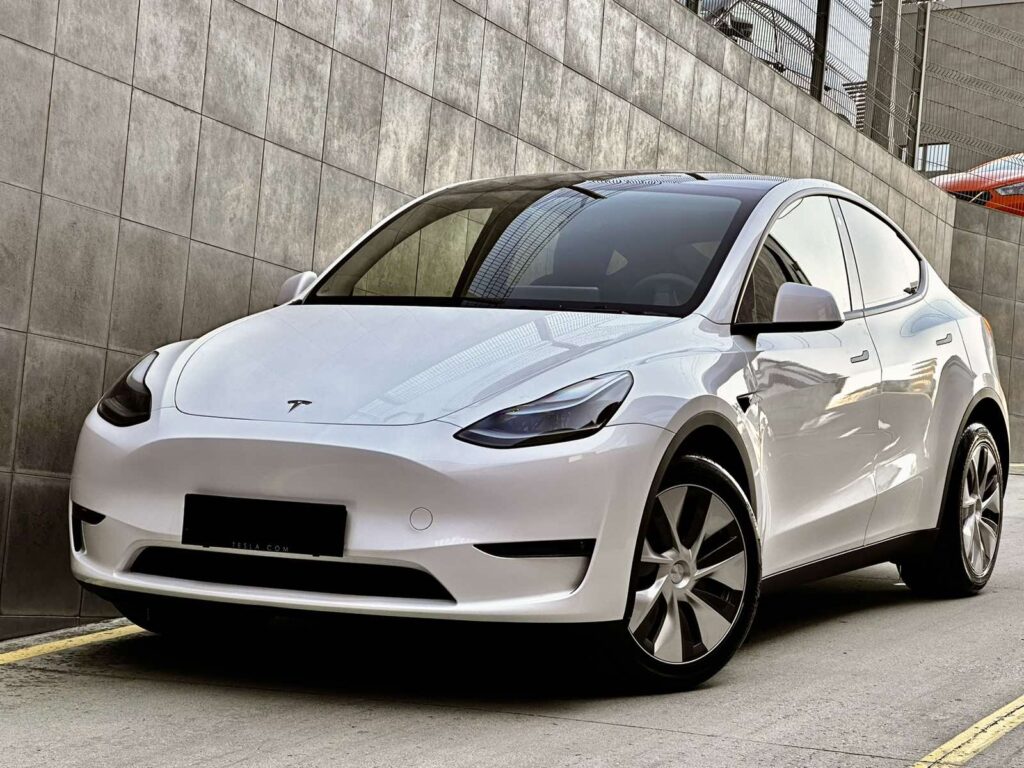 Tesla Model Y Y5LD Long Range - 3