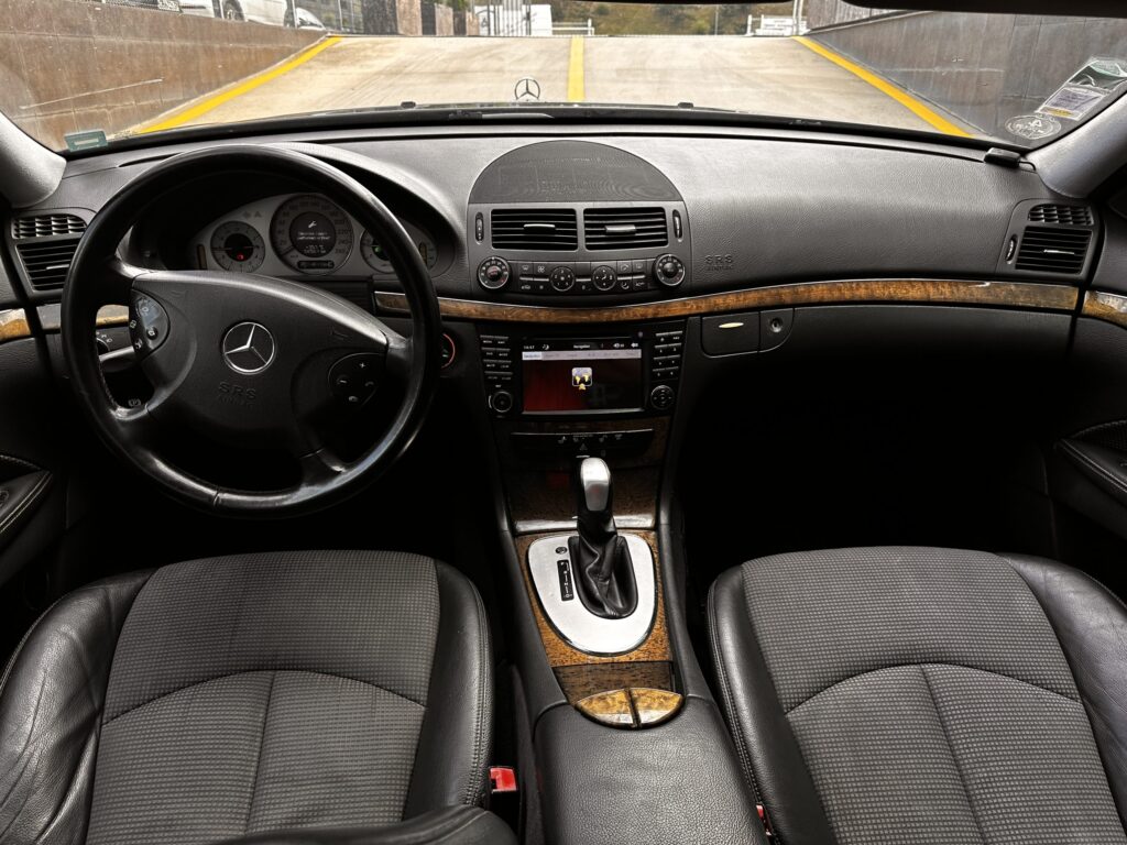 Mercedes-Benz E-Klasse E 220 CDI Avantgarde - 24