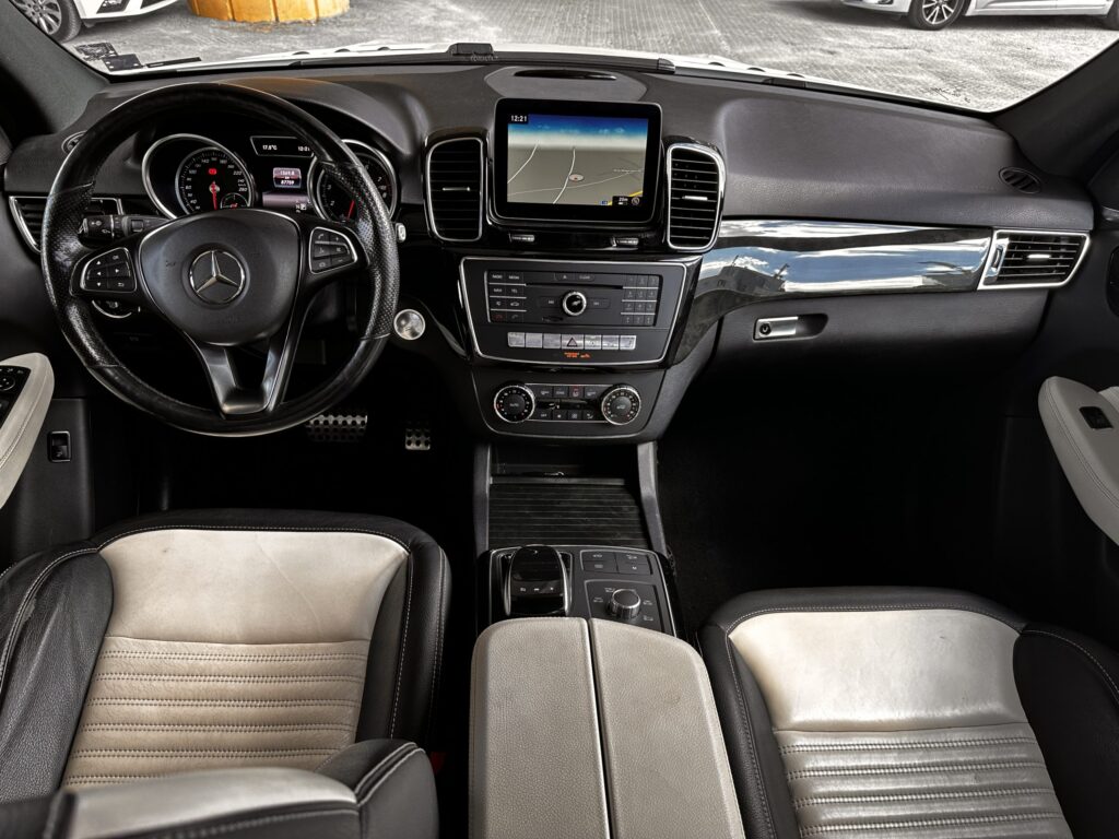 Mercedes-Benz GLE 43 AMG - 24
