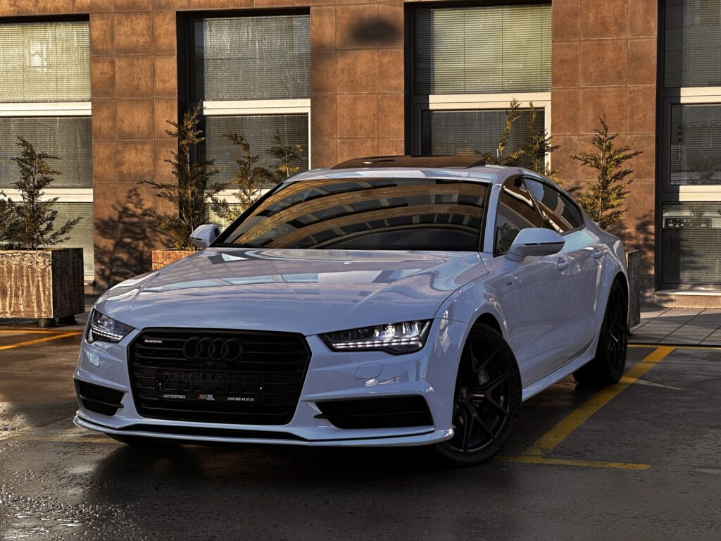 Audi A7 3.0TFSI S-Line Black Optic Sportback - 24
