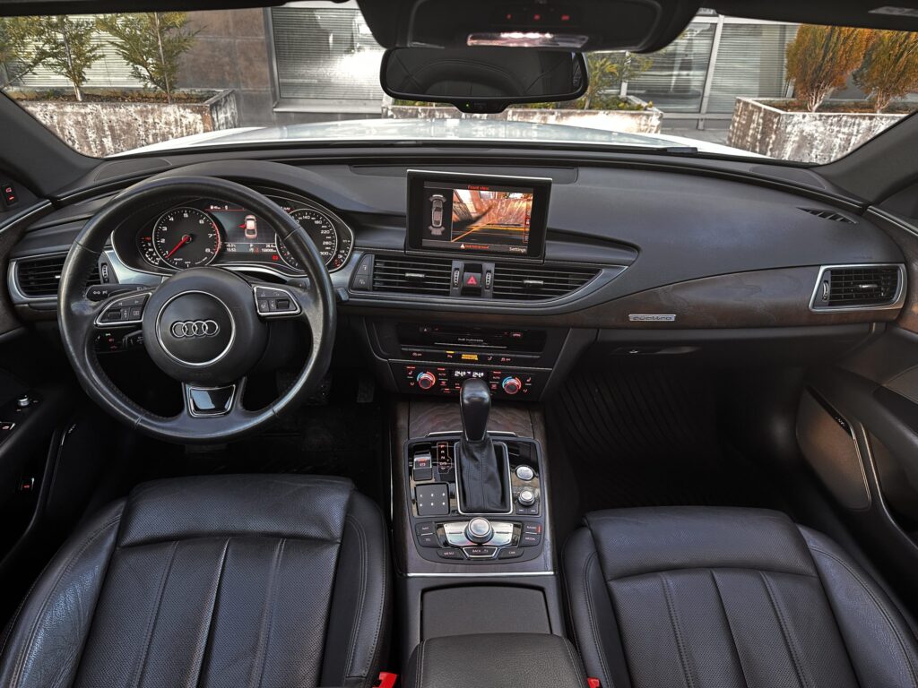 Audi A7 3.0TFSI S-Line Black Optic Sportback - 32