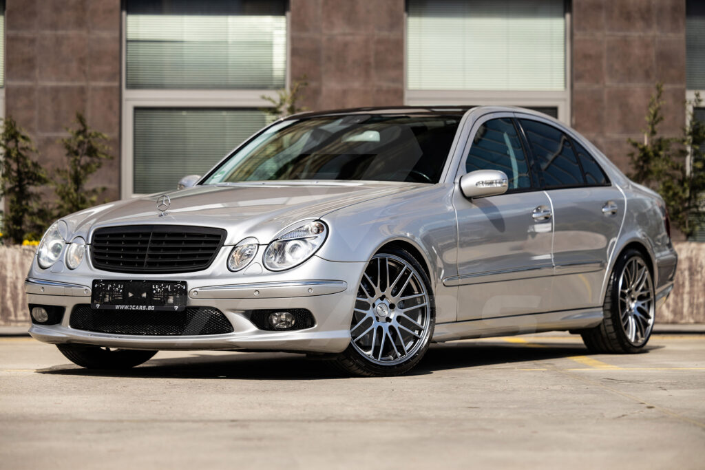 Mercedes-Benz E500 - 18