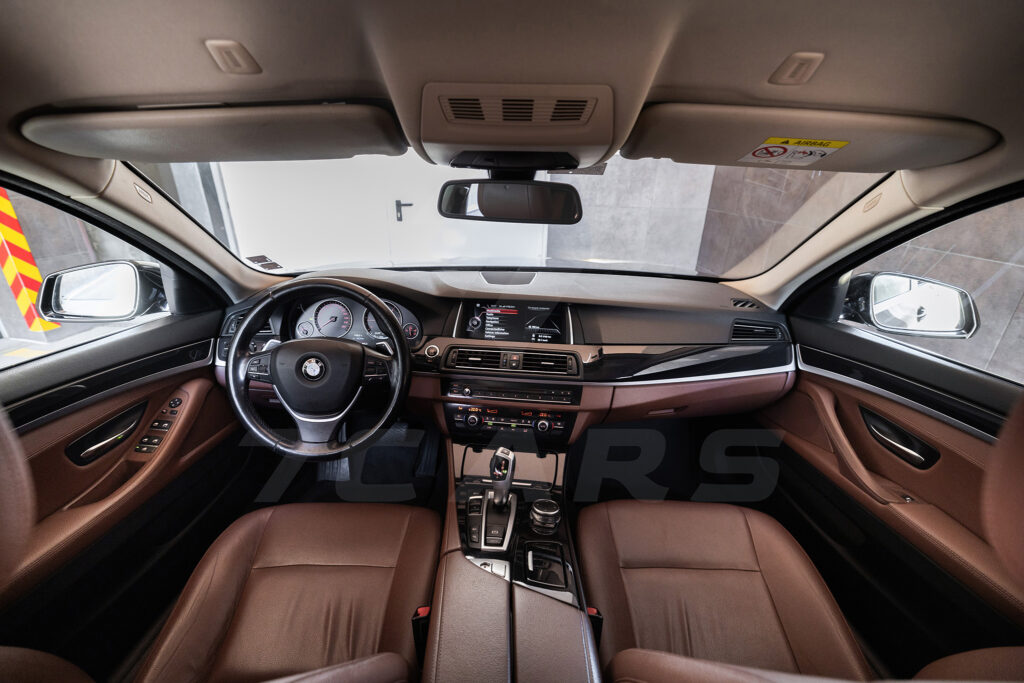BMW 520d xDrive - 43