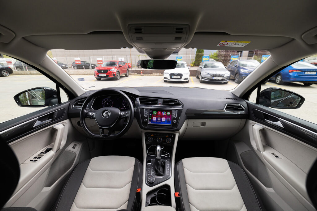 Volkswagen Tiguan - 34