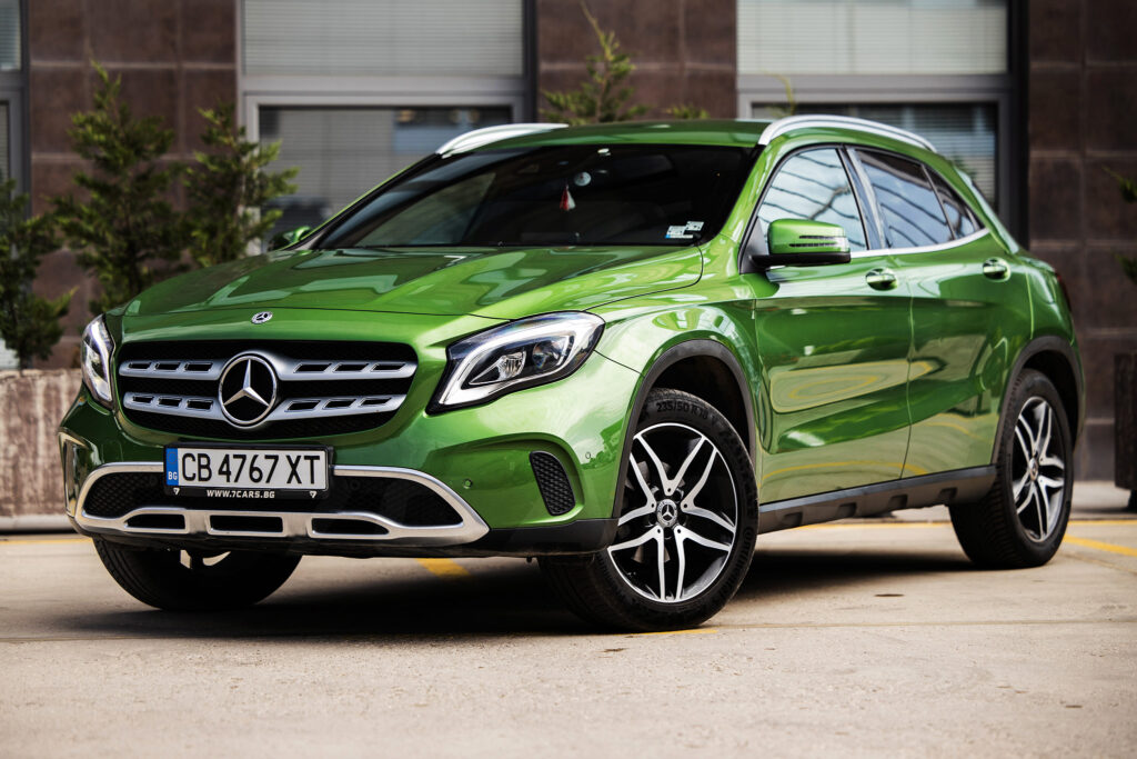 Mercedes-Benz GLA 200 d - 17