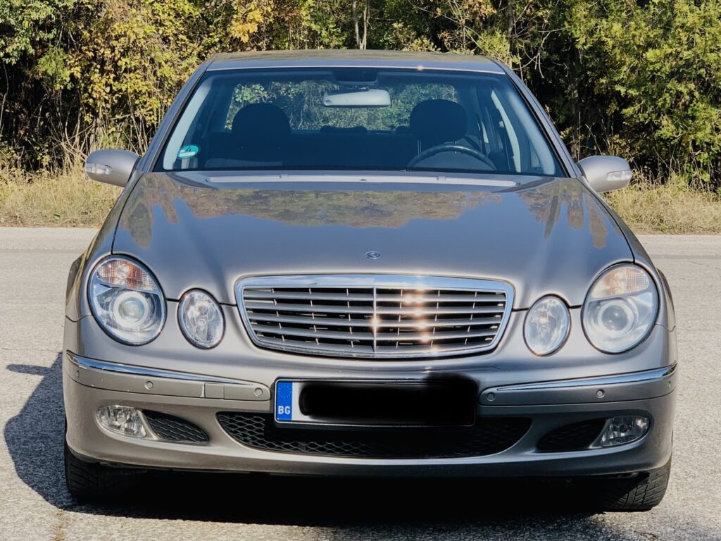 Mercedes-Benz E 220 CDI Elegance - 38