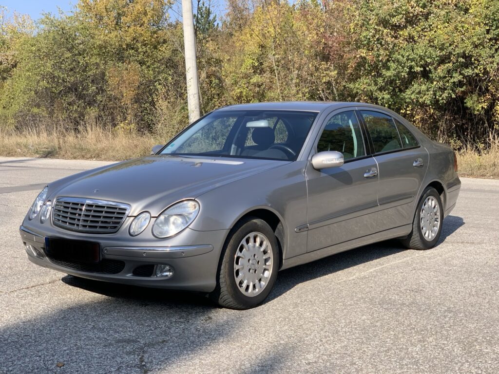 Mercedes-Benz E 220 CDI Elegance - 37