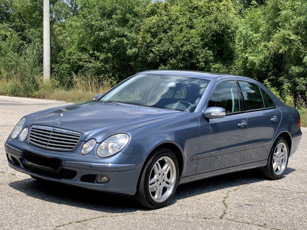 Mercedes-Benz E 270 CDI Elegance - 48
