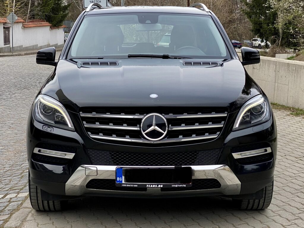 Mercedes-Benz ML 350 BlueTEC 4MATIC DISTRONIC FULL - 36
