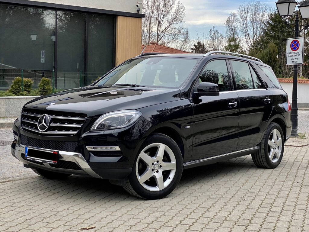 Mercedes-Benz ML 350 BlueTEC 4MATIC DISTRONIC FULL - 35