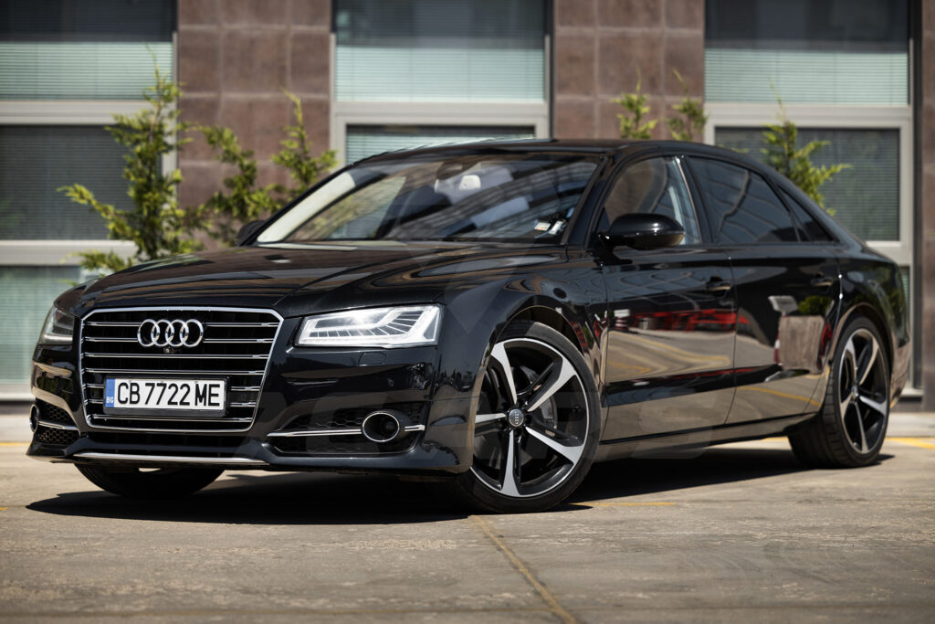 Audi A8L 4.2 - 39