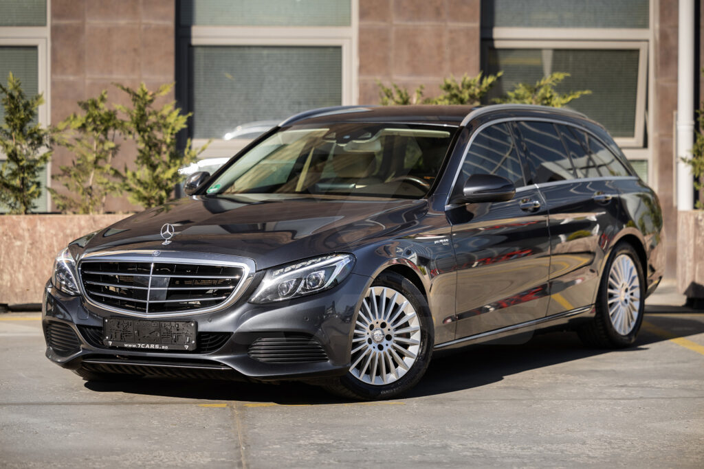 Mercedes-Benz C250d 4MATIC*ГАРАНЦИЯ*ЛИЗИНГ* - 1