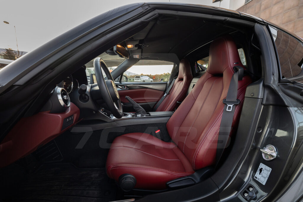 Mazda MX-5 RF 2.0*184 к.с.* КУПЕНА ЧИСТО НОВА ОТ МАЗДА*ЕДИН СОБСТВЕНИК * ЛИЗИНГ* - 8
