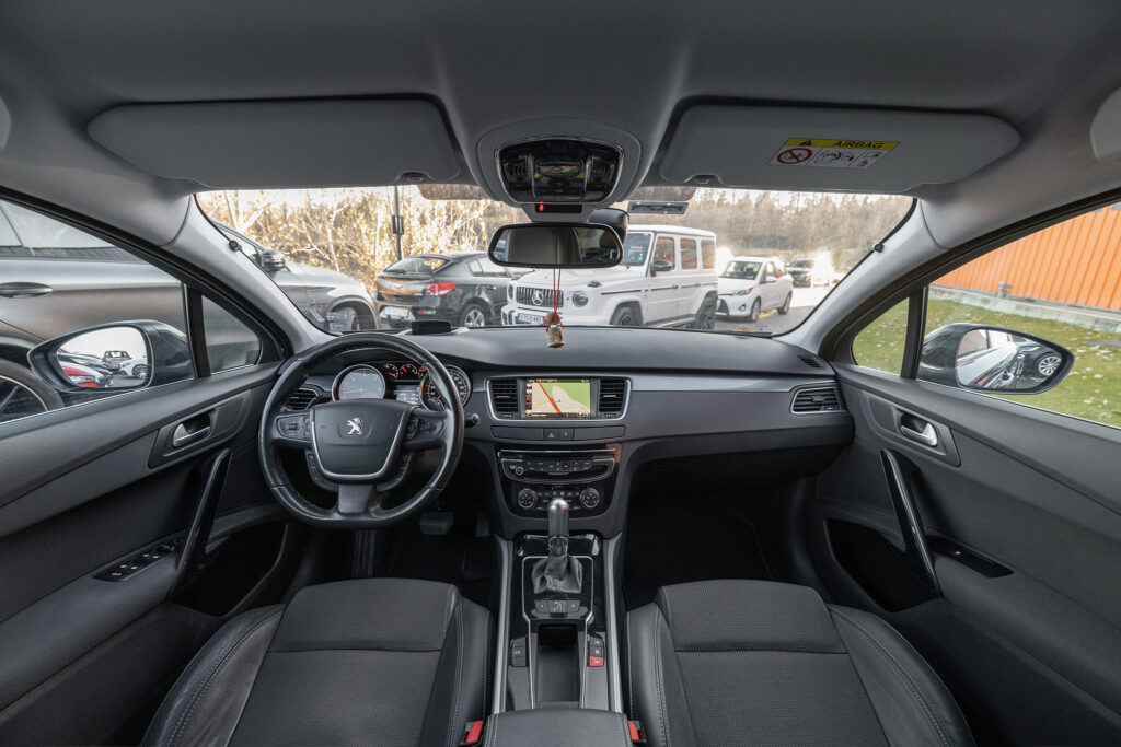 Peugeot 508 2.0 HDi 180 HP - 10