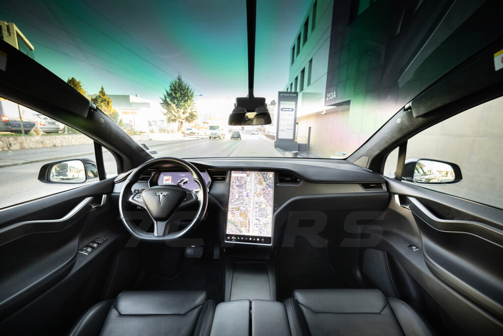 Tesla Model X 100D - 9