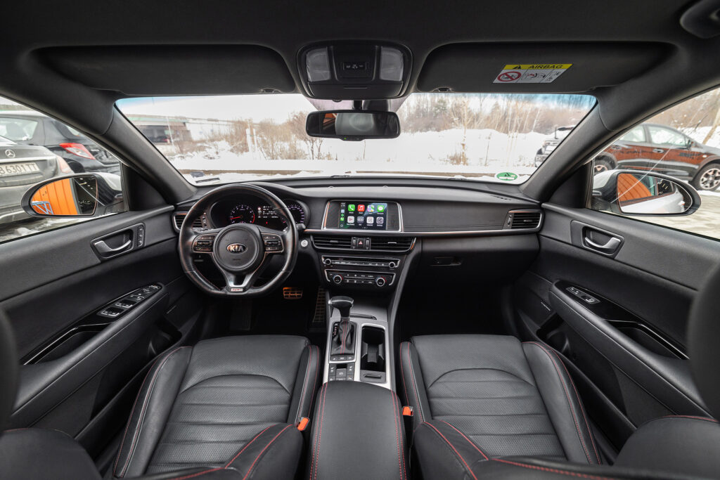 Kia Optima GT - 9