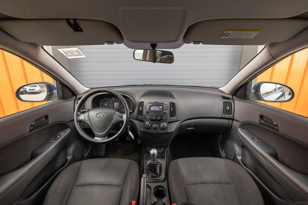 Hyundai i30 1.4 Europe Sport - 9