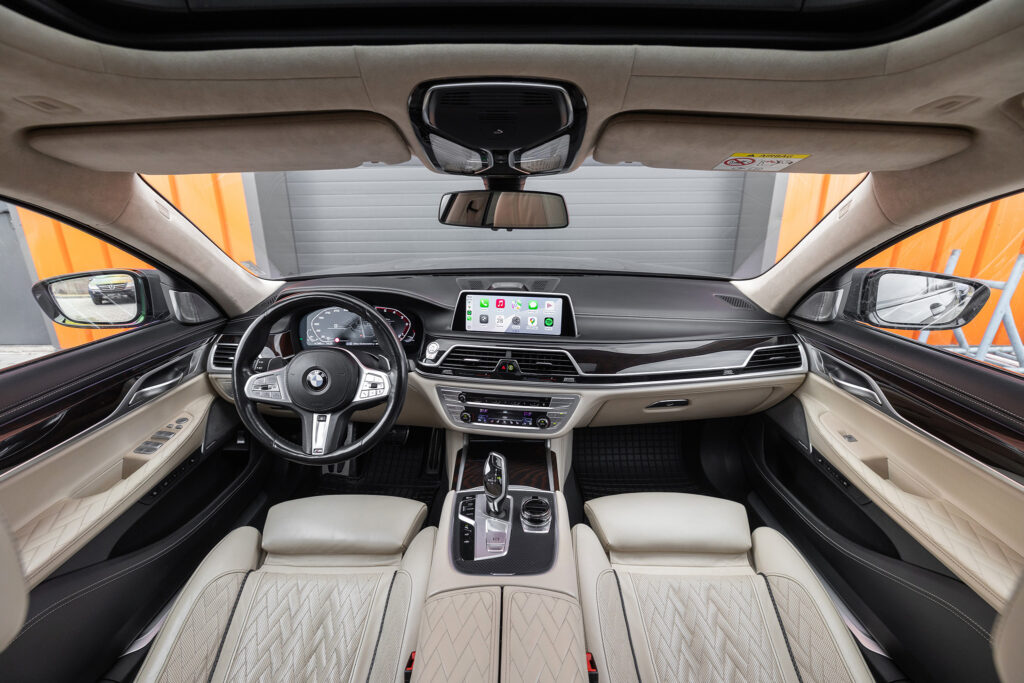 BMW 750D Long * xDrive * Individual - 10