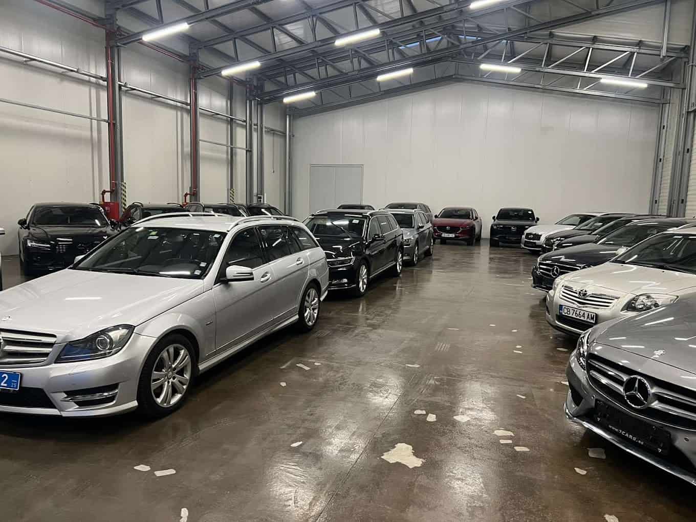 Налични автомобили в шоурума на 7Cars
